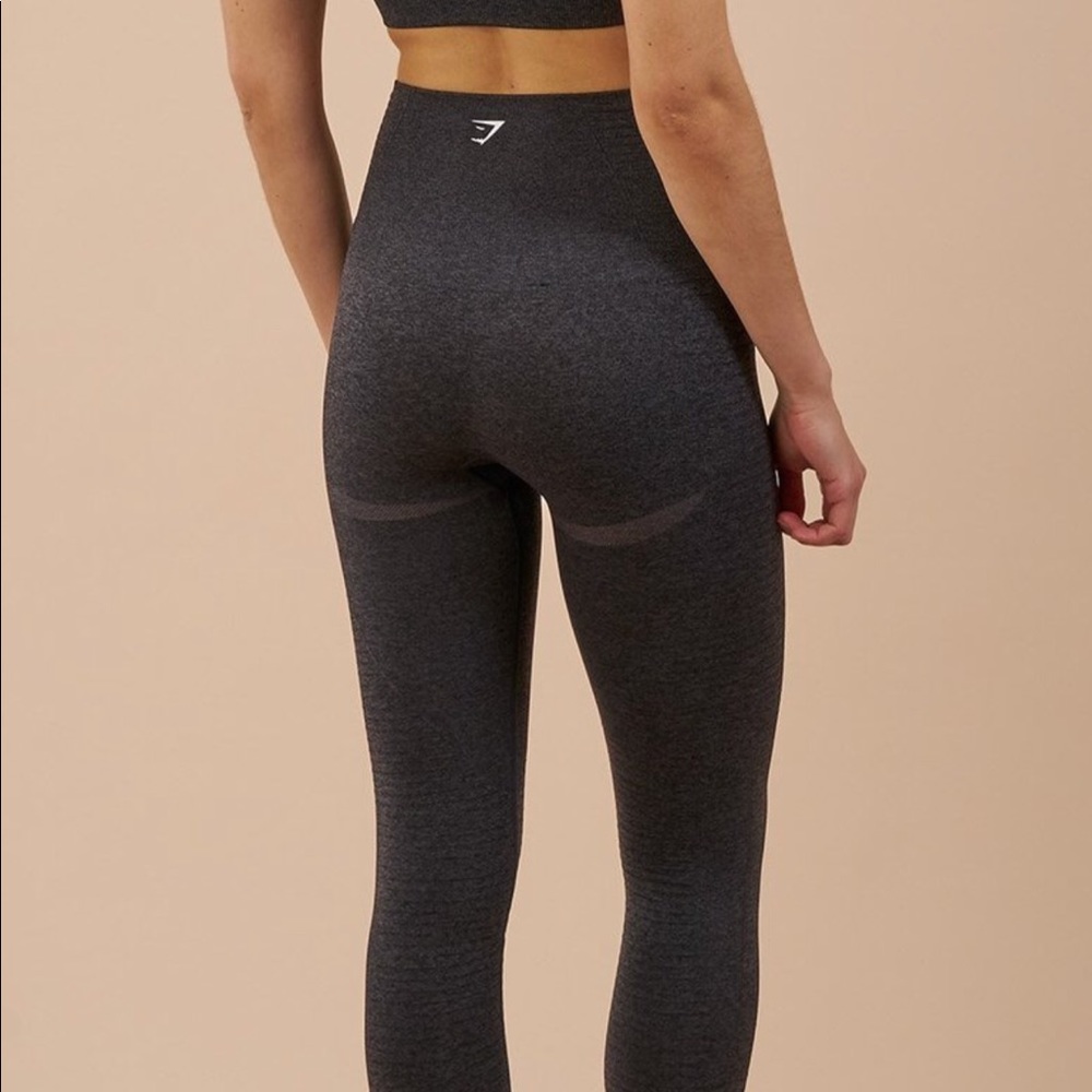 ISO!!!!! High waisted seamless gymsharks!